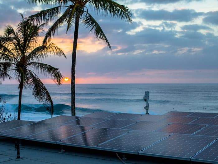 Volcom Hawaii Pipe Houses Powered By Solar Electricity