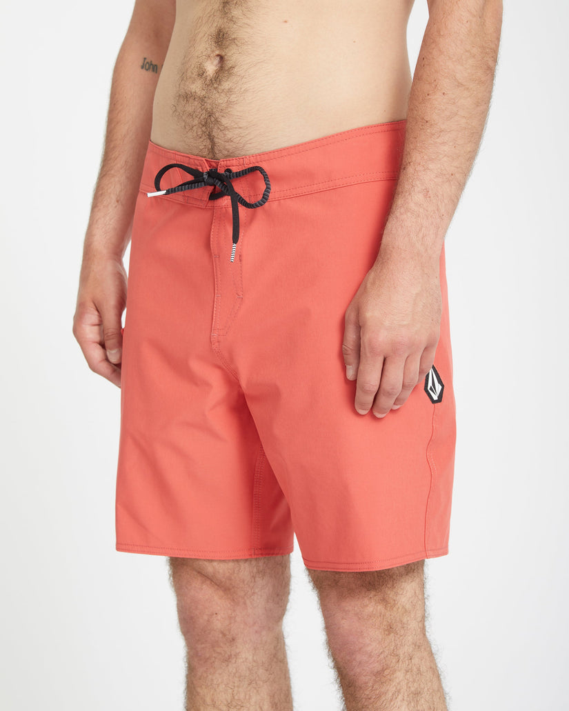 Lido Solid Mod 18" Boardshorts - CRANBERRY