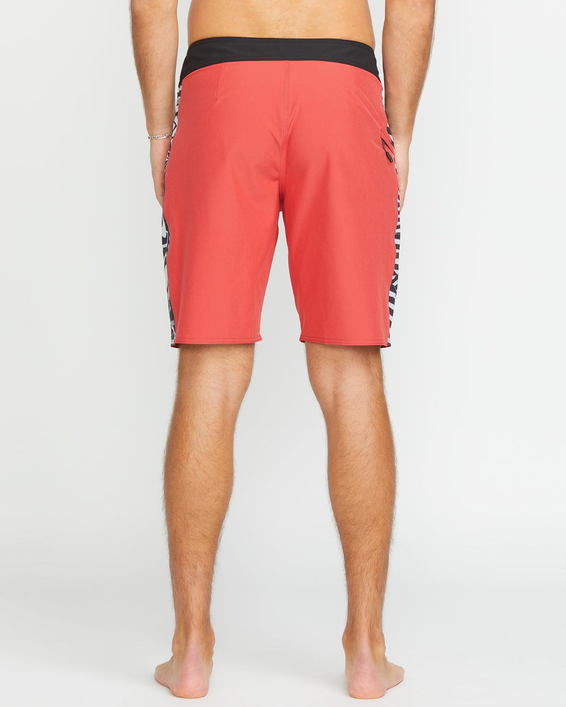 Mingle Mod 20" Boardshorts - CRANBERRY