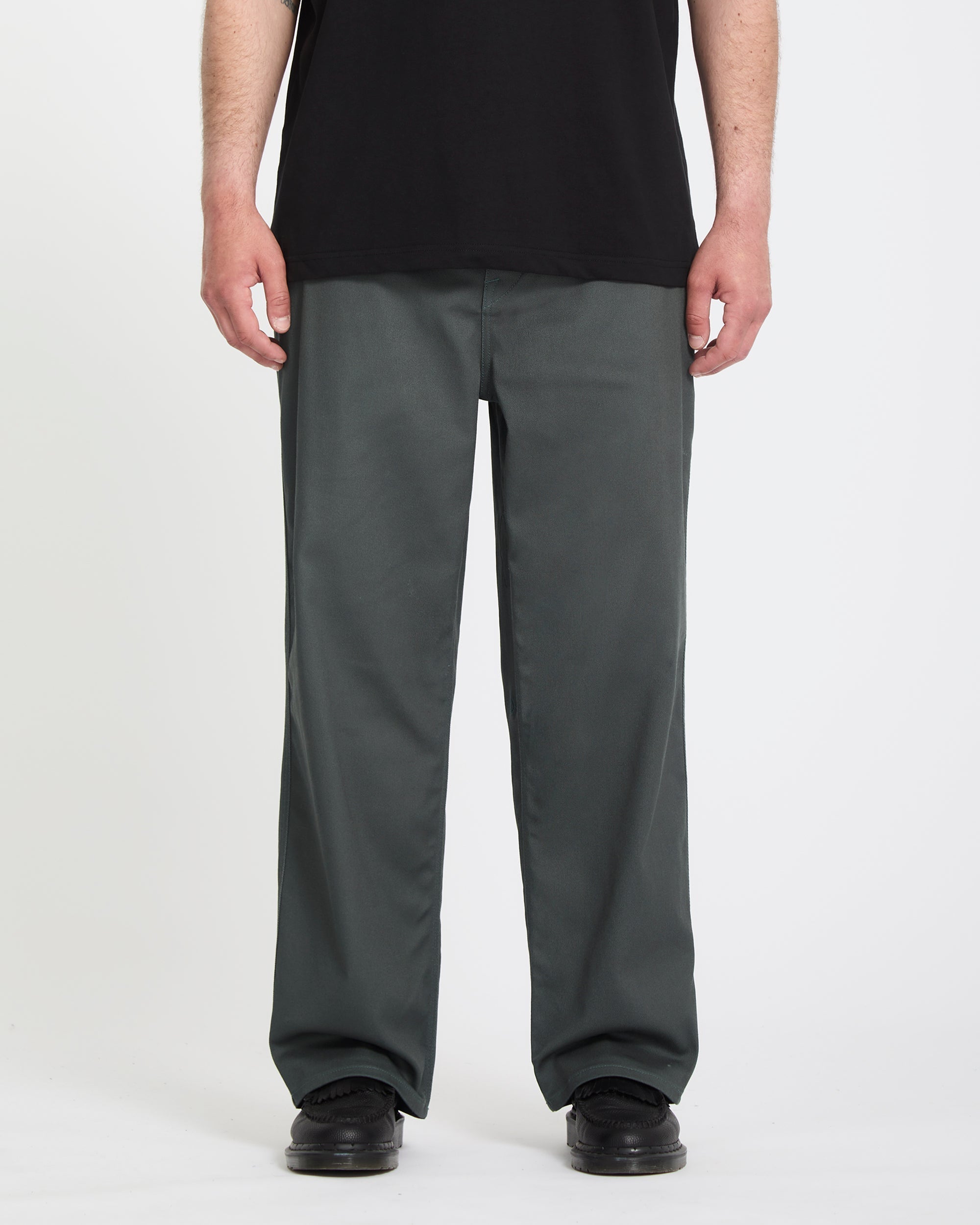 【ES:S 】LONG DEPTH TAPERED 5P PANTS 3 Skater-Hose und Skater-Chinohose für Herren – Volcom Switzerland