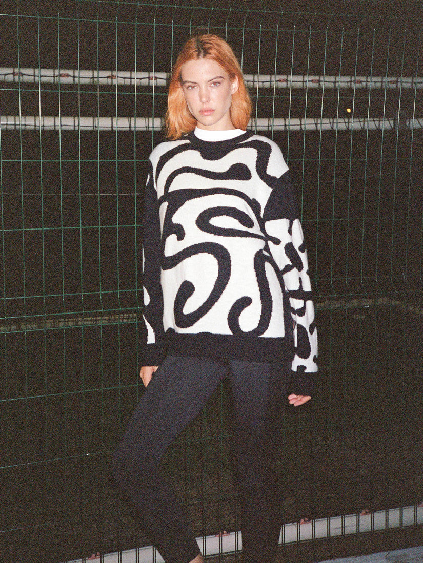 Zephyr Pullover - Black White