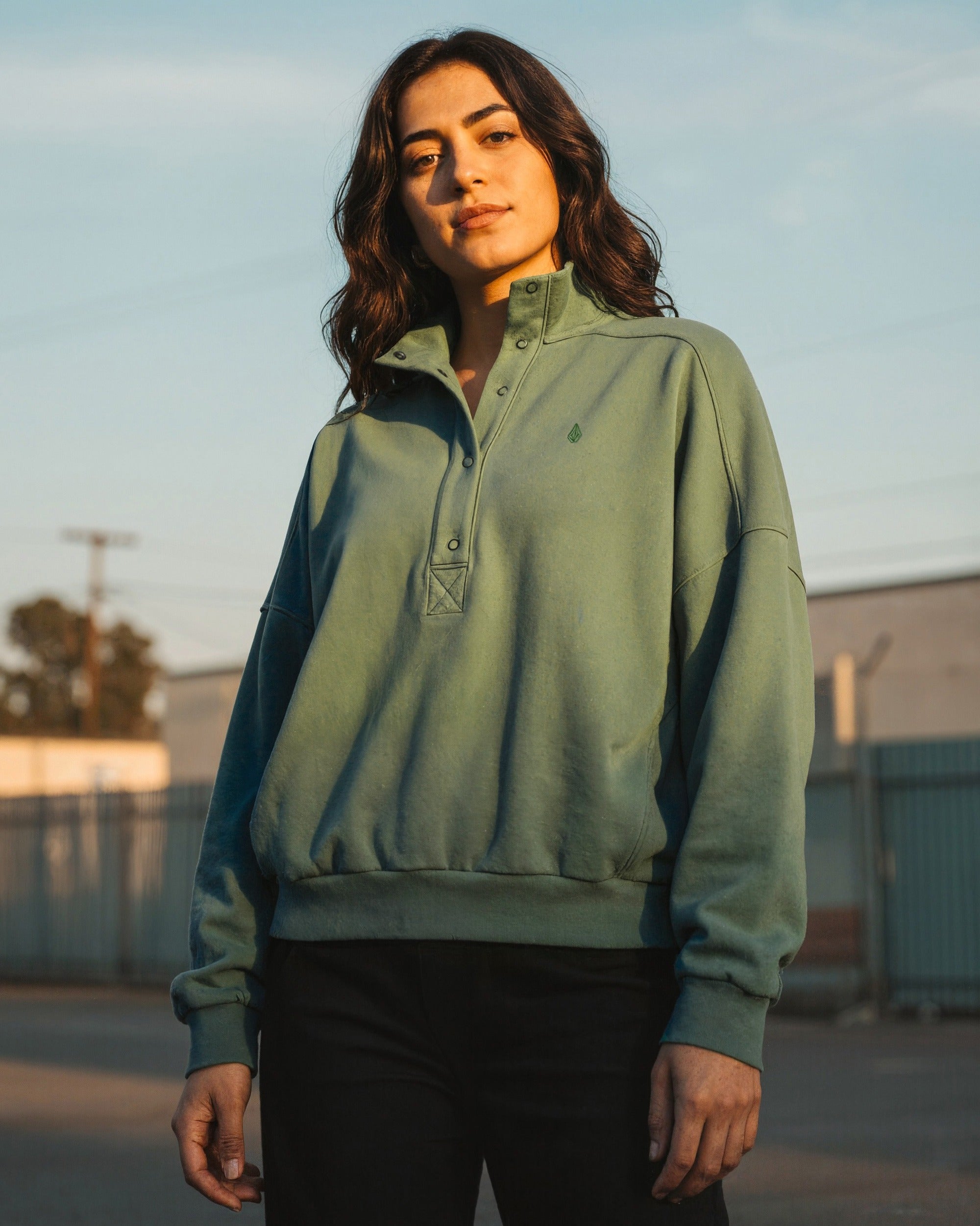 INHABITANT【Boat Womans Dry Hoodie】緑 L OUTLET】VOLCOM レディース ESSENTIAL HYDRO HOODIE プルオーバーパーカー