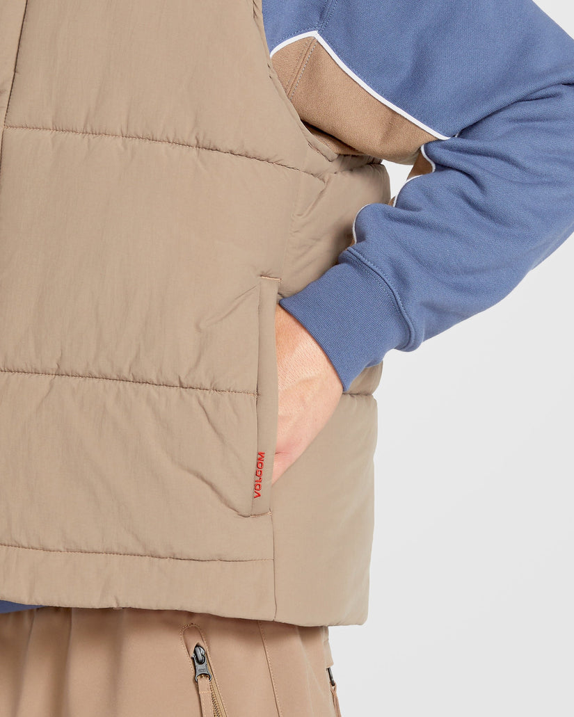 Layered Up Weste - Chestnut Brown