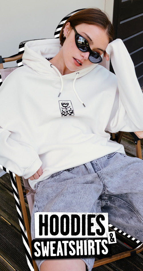 WOMEN_SWEATS_MOB-DE_750x.jpg?v
