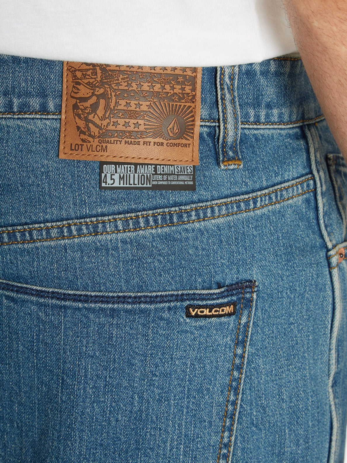 Lurking About Jeans - AGED INDIGO (A1942000_AIN) [4]
