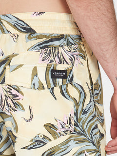Center Print 17