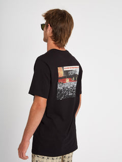 Worlds Collide T-shirt - Black (A3512114_BLK) [10]