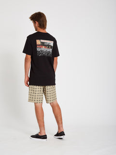 Worlds Collide T-shirt - Black (A3512114_BLK) [20]