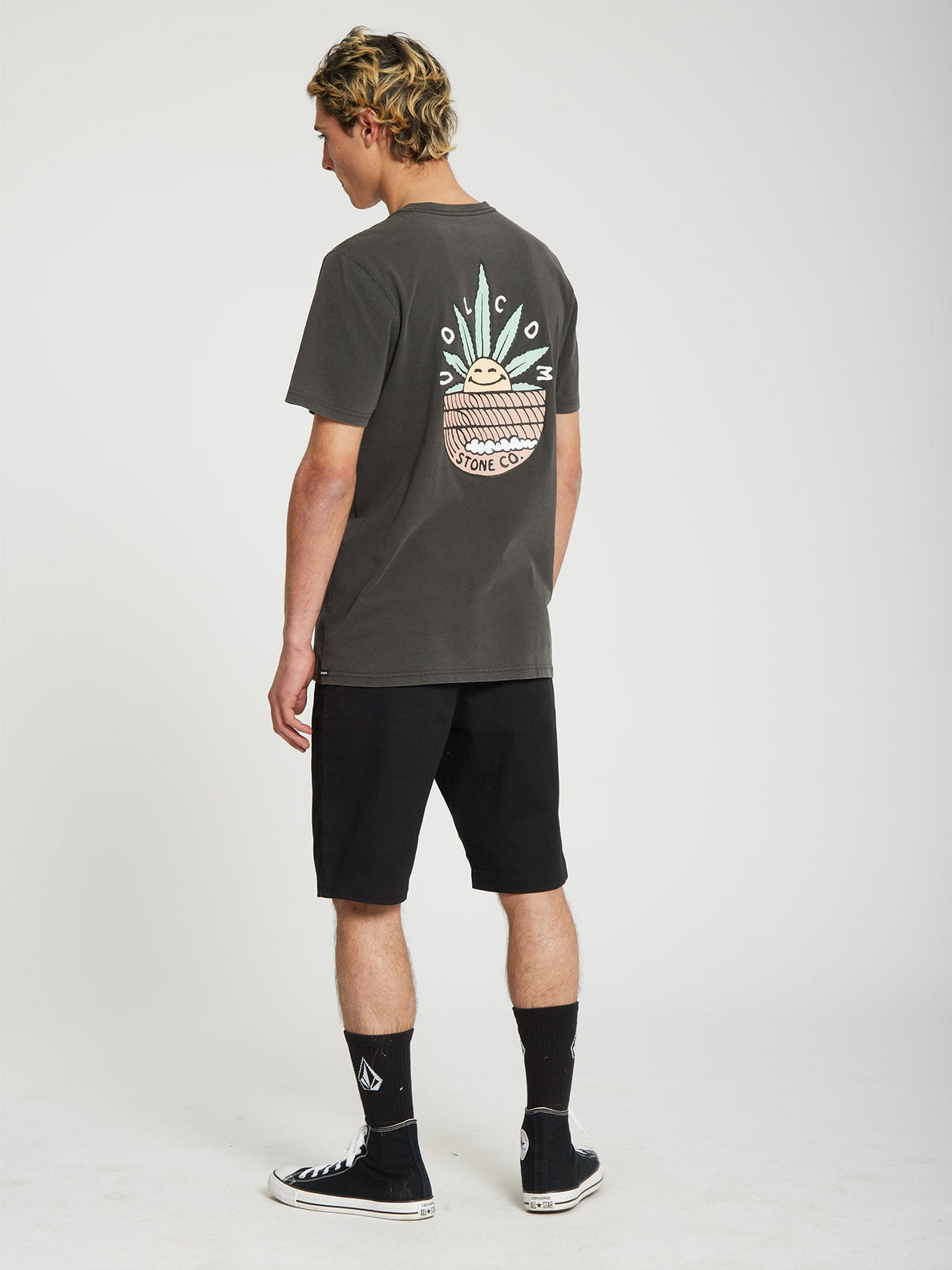 Wakenbake T-shirt - BLACK (A5212205_BLK) [170]