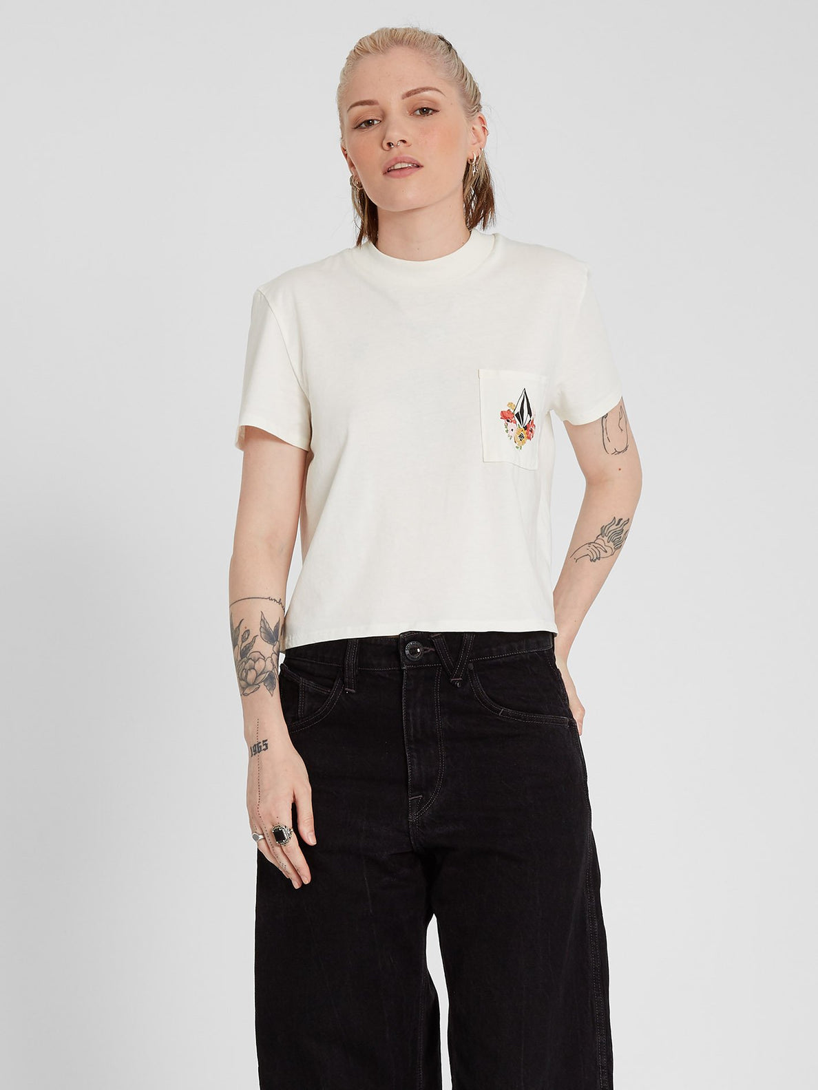 Pocket Dial T-shirt - Star White (B3512103_SWH) [B]