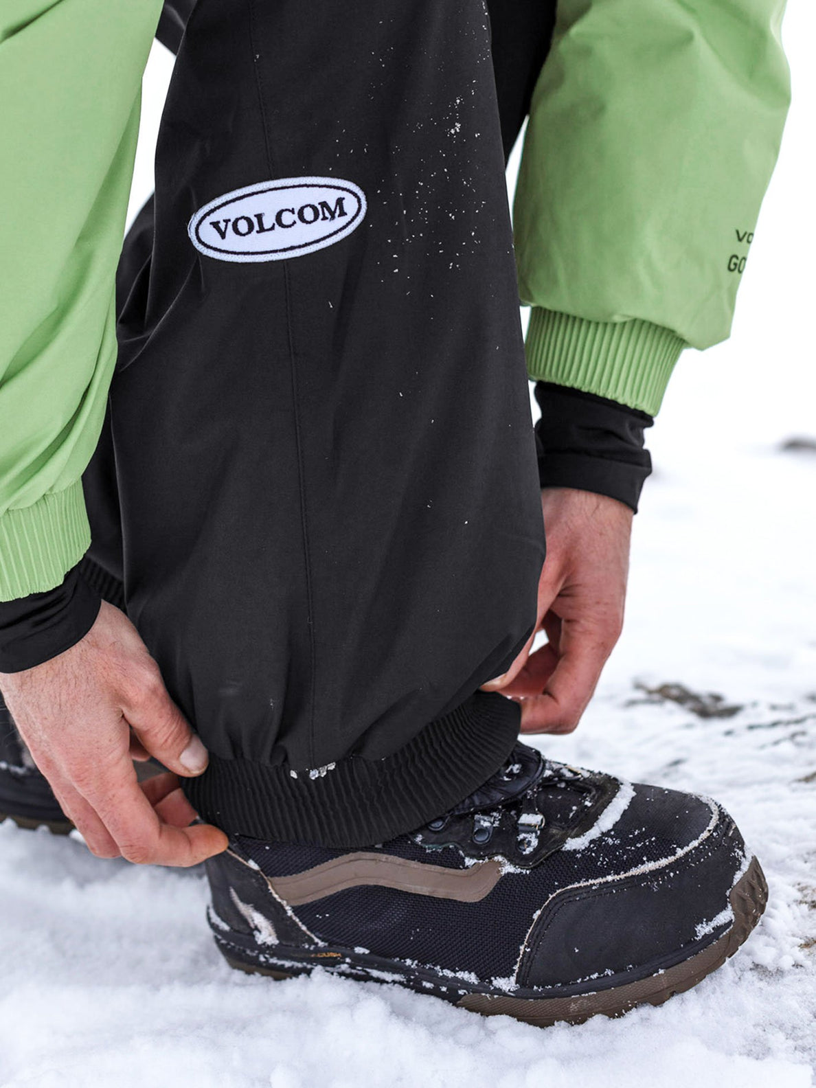 Longo Gore-Tex Trousers - BLACK (G1352204_BLK) [103]
