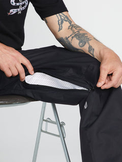 V.CO HUNTER PANT (G1352318_BLK) [21]