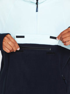 V-SCIENCE FLEECE 1/2 ZIP (G4152300_SKY) [16]