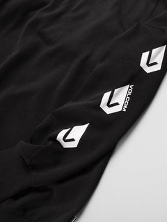 Core Hydro Crew Sweatshirt  - BLACK (G4652402_BLK) [25]