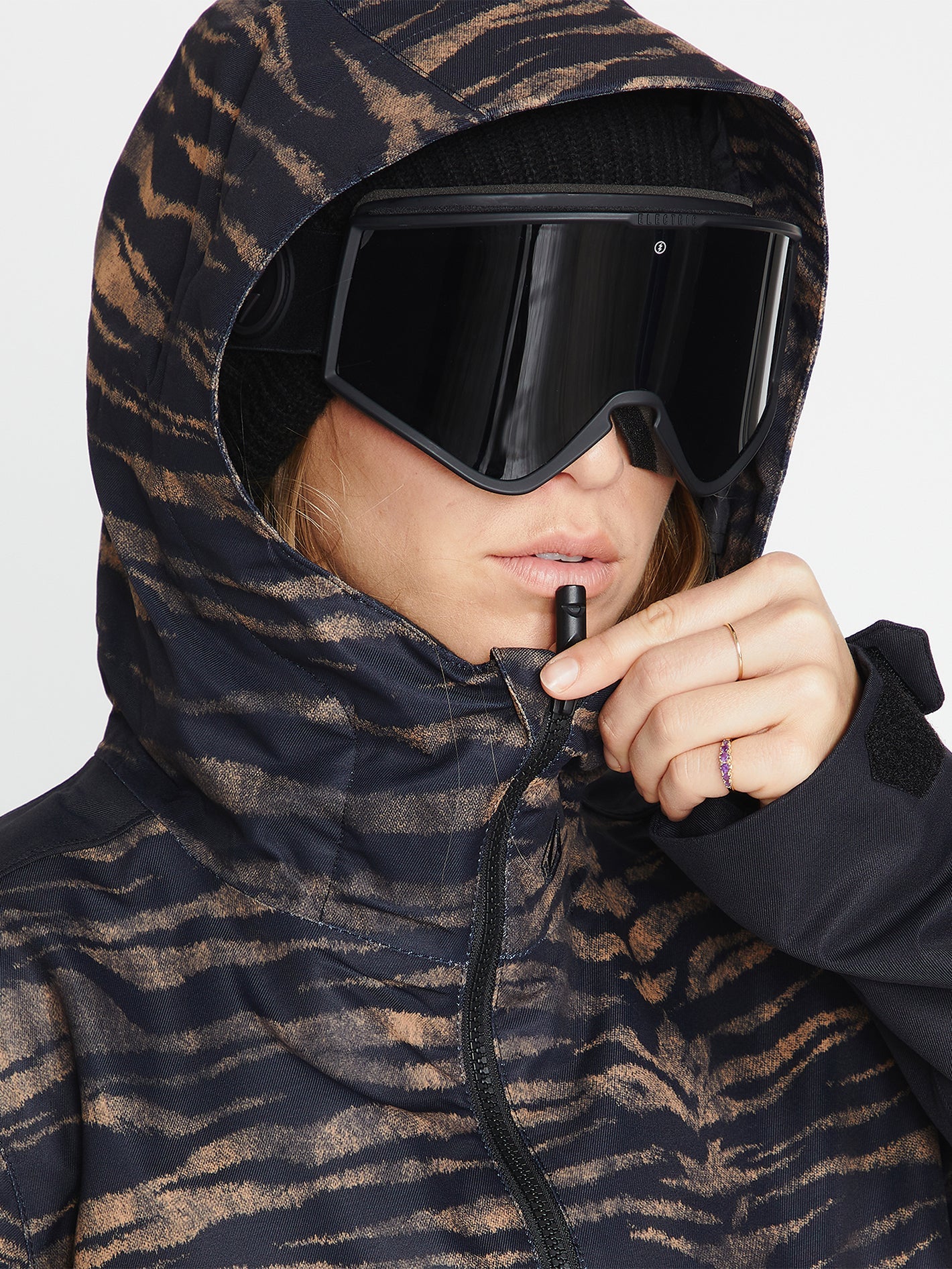 Mirror Pullover Jacket - Tiger Print | Volcom Switzerland