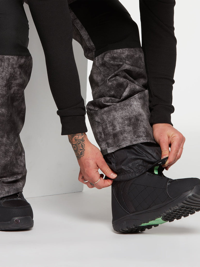Swift Bib Overall - ACID BLACK (H1352103_ABK) [44]