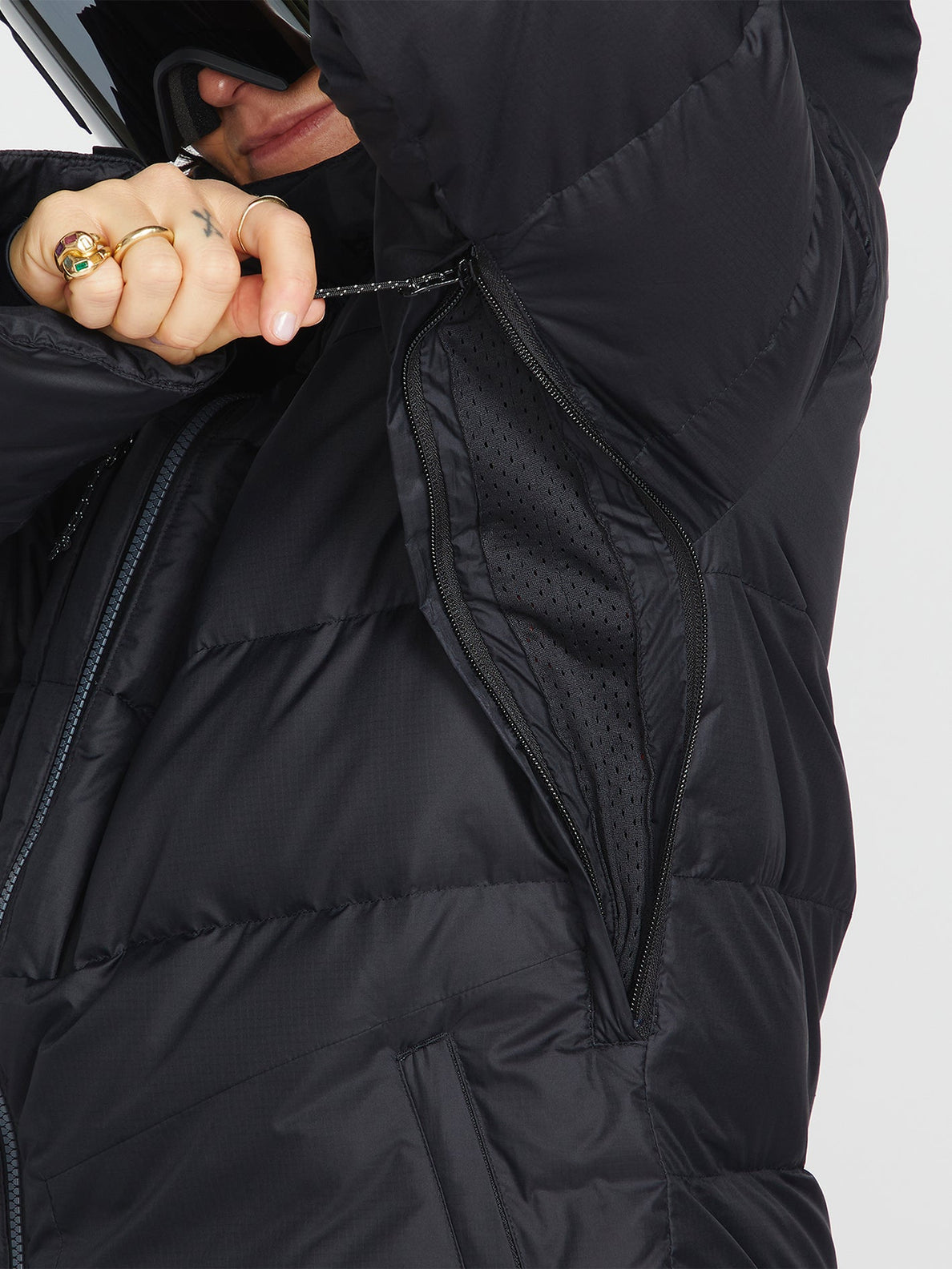 LIFTED DOWN JACKET (H1752300_BLK) [6]